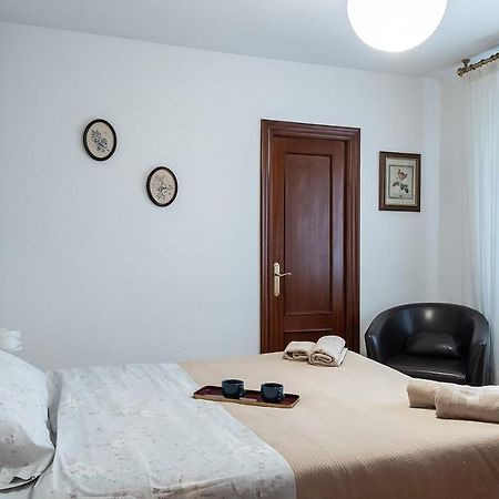 Coqueto Apartamento 2 Dormitorios Pamplona Luaran gambar